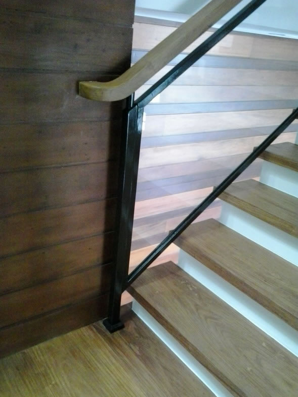 Stair Clear Tempered Glass with Wrought Iron Frame Stair Clear Tempered Glass with Wrought Iron Frame