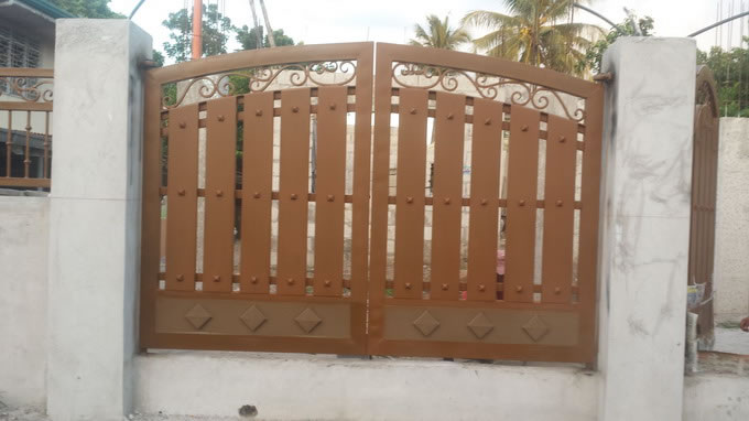 Wrought Iron Gate Wood Finish Wrought Iron Gate Wood Finish
