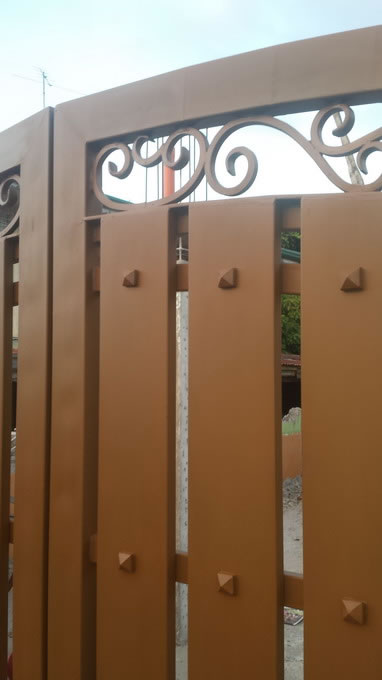 Wrought Iron Gate Wood Finish Wrought Iron Gate Wood Finish