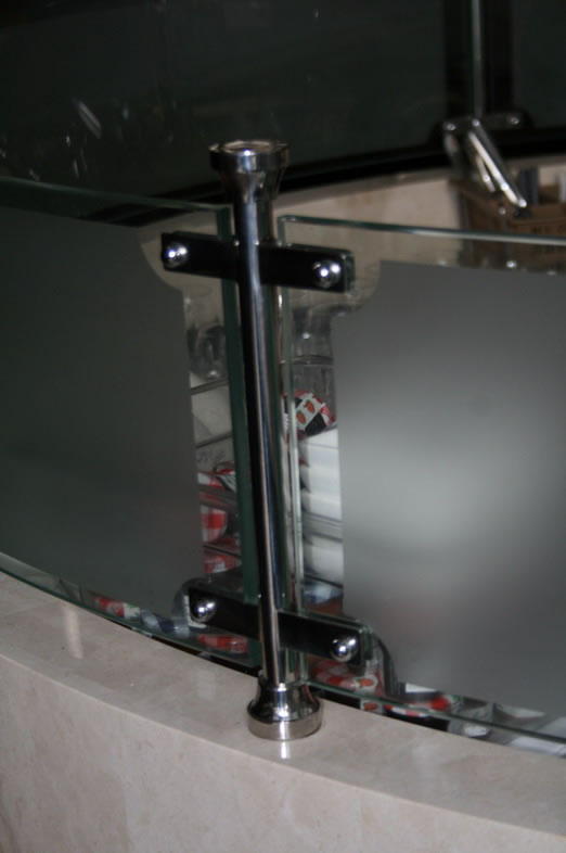 Counter Top Curved Glass with frosted Counter Top Curved Glass with frosted