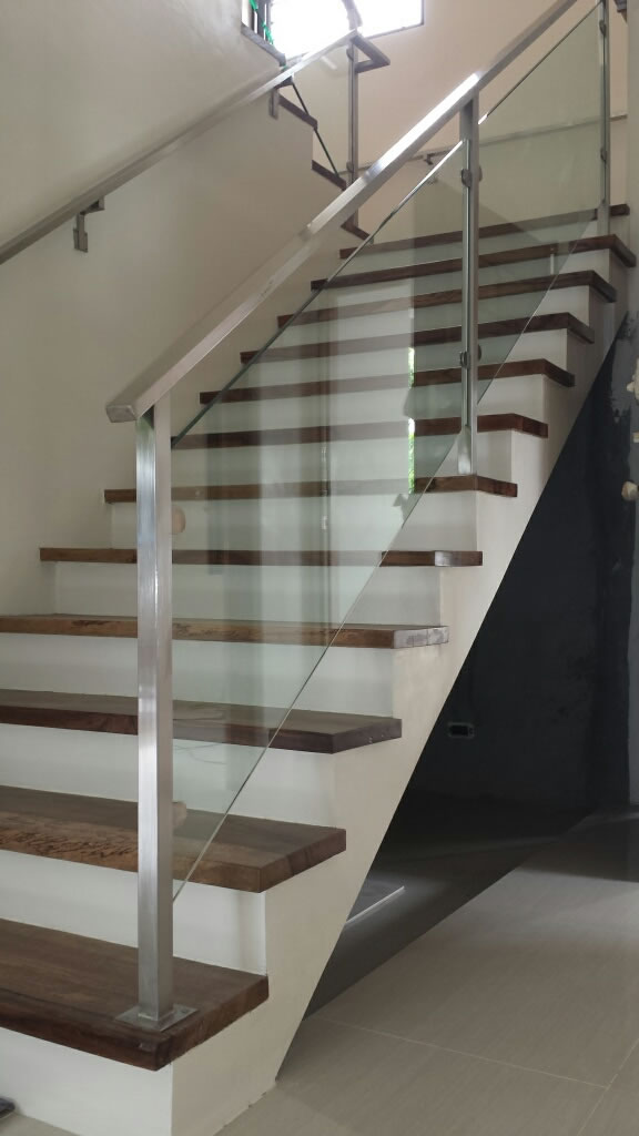 Glass Stair Railing And Balcony Railing Supplier in the Philippines Glass Stair Railing And Balcony Railing Supplier in the Philippines