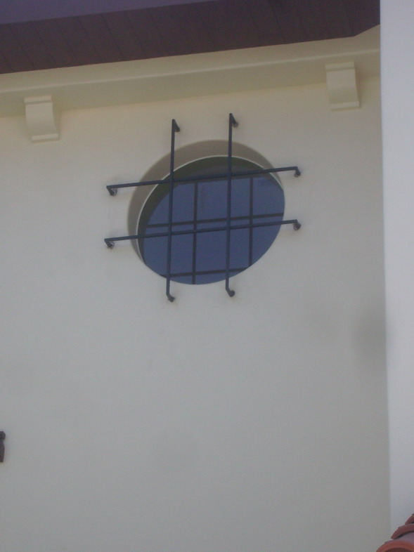 Security Window Grills Design in Square Bar 16mm x 16mm Security Window Grills Design in Square Bar 16mm x 16mm