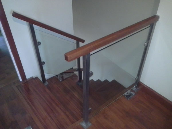 Stair Glass Clear Tempered Stair Glass Clear Tempered