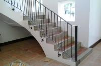 Stair Railing in Wrought Iron Square Bar Scalop Design Stair Railing in Wrought Iron Square Bar Scalop Design