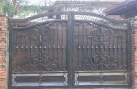 Entrance Gate in Antique Copper Finish Entrance Gate in Antique Copper Finish
